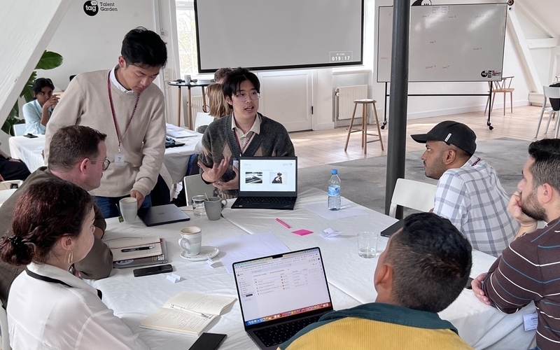 Discussing ideas with fellow participants at the Post-CHI summer school